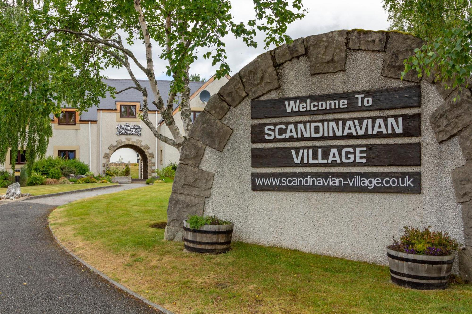 Scandinavian Village Ltd Aviemore Buitenkant foto