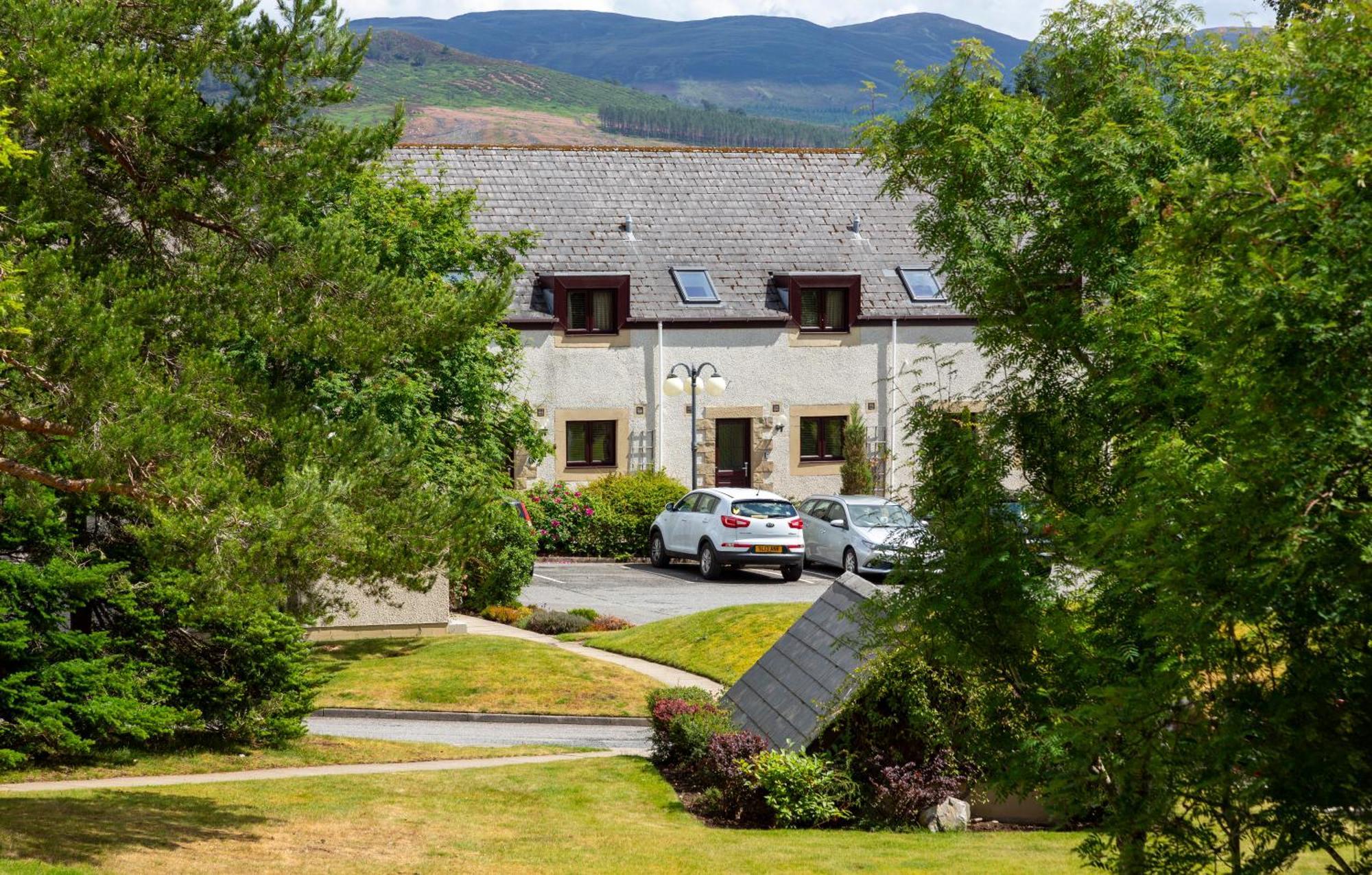 Scandinavian Village Ltd Aviemore Buitenkant foto